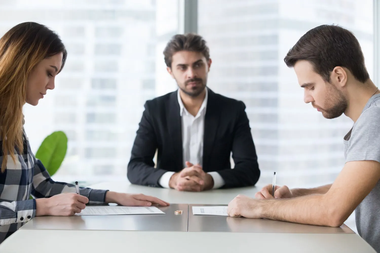 How EH Mediation Guides Couples Toward Fair and Balanced Outcomes Colchester